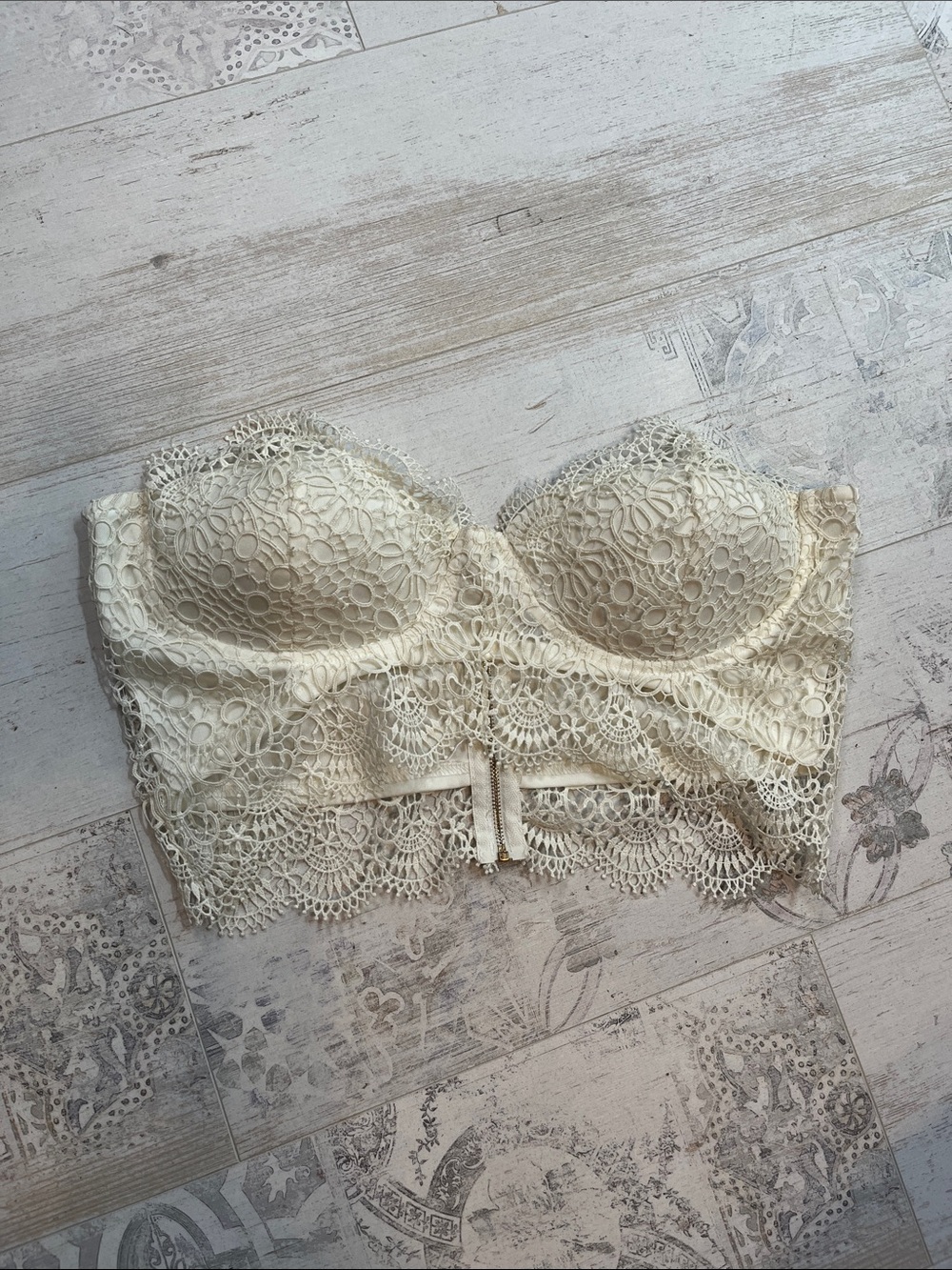 Windsor White Crochet Lace Strapless Crop Top Size Large